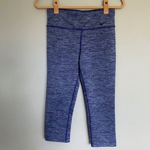 NWOT Nike Dri-Fit Exercise Capri Leggings Size S